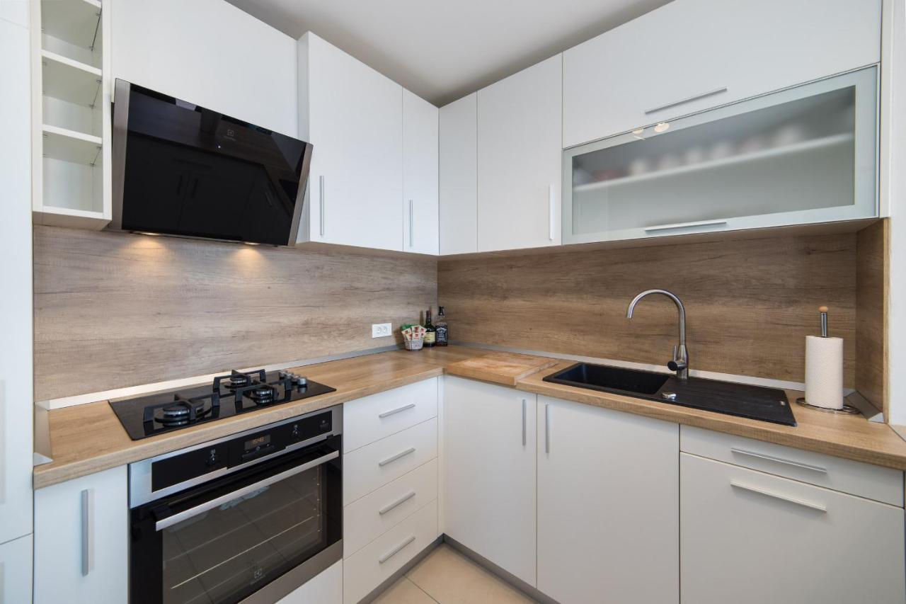 Apartamento Libertas Makarska Exterior foto