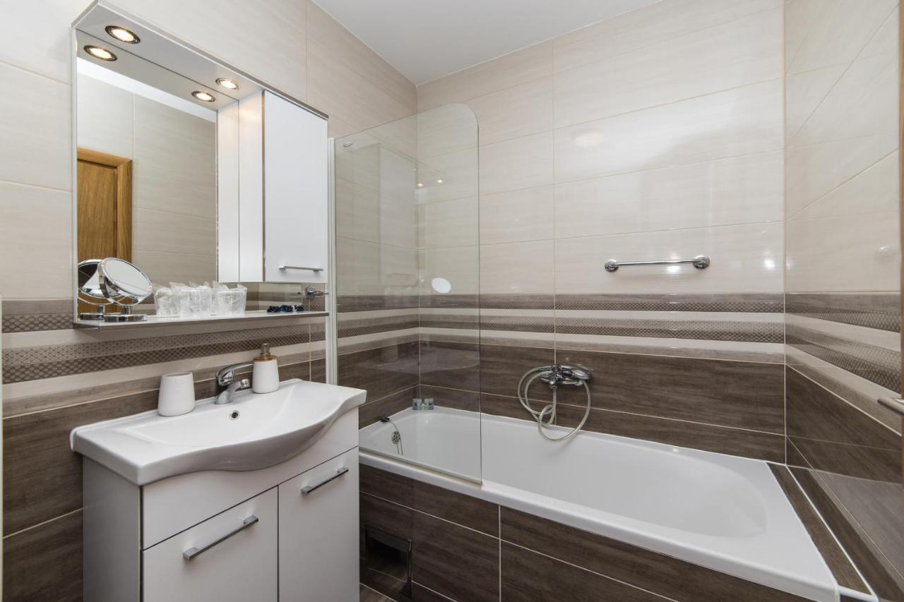 Apartamento Libertas Makarska Exterior foto