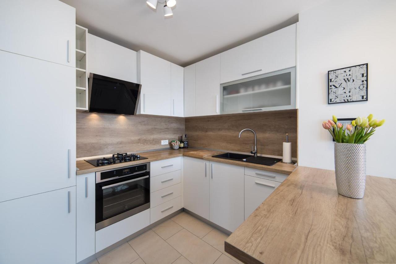 Apartamento Libertas Makarska Exterior foto